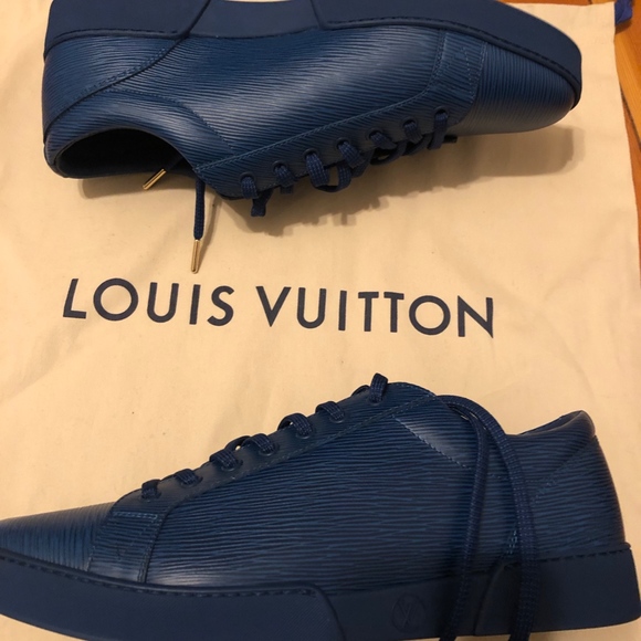 Louis Vuitton Concorde Sneaker - Picture 2 of 4